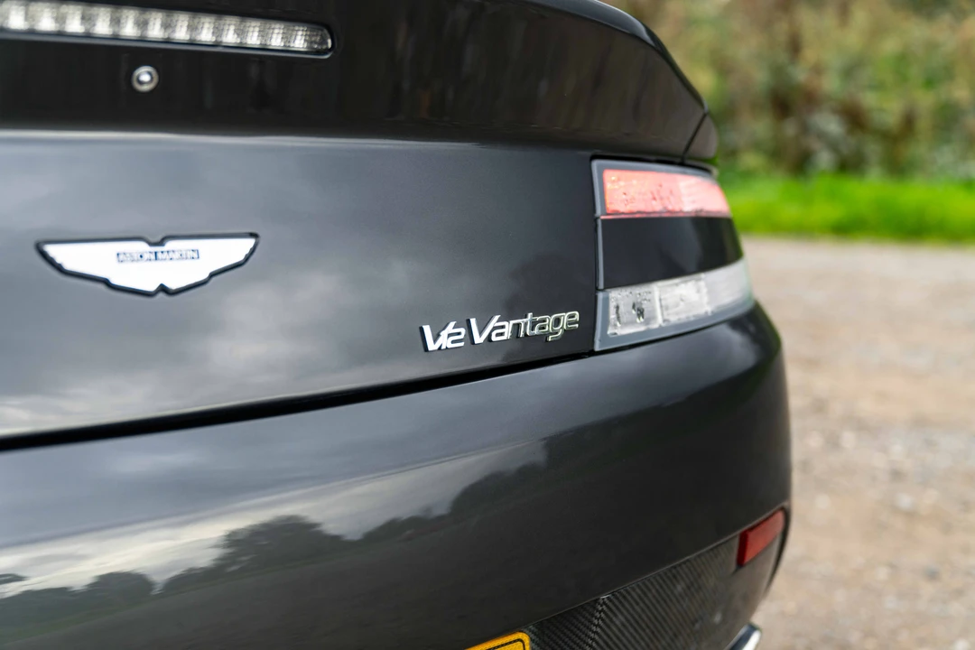 2011 Aston Martin V12 Vantage (2010-2018) - Image 29 of 31