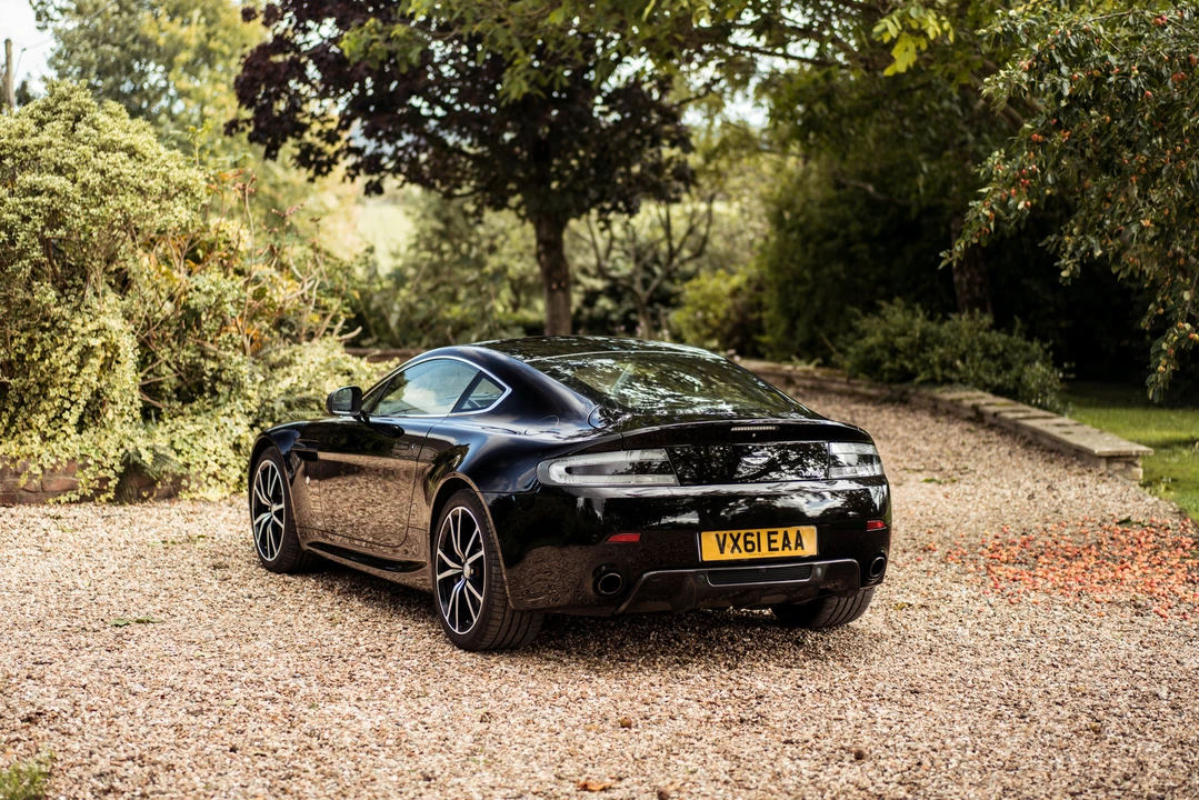 2011 Aston Martin V8 Vantage (2006-2017) - Image 4 of 31