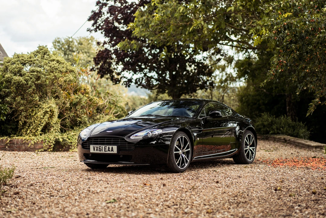2011 Aston Martin V8 Vantage (2006-2017) - Image 7 of 31