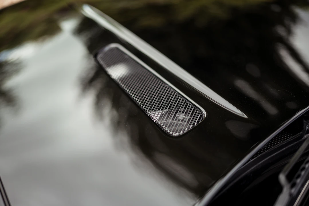 2011 Aston Martin V8 Vantage (2006-2017) - Image 20 of 31