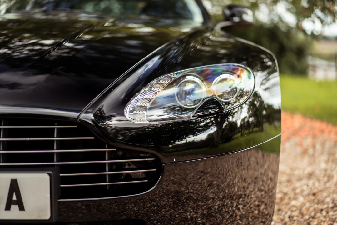 2011 Aston Martin V8 Vantage (2006-2017) - Image 21 of 31