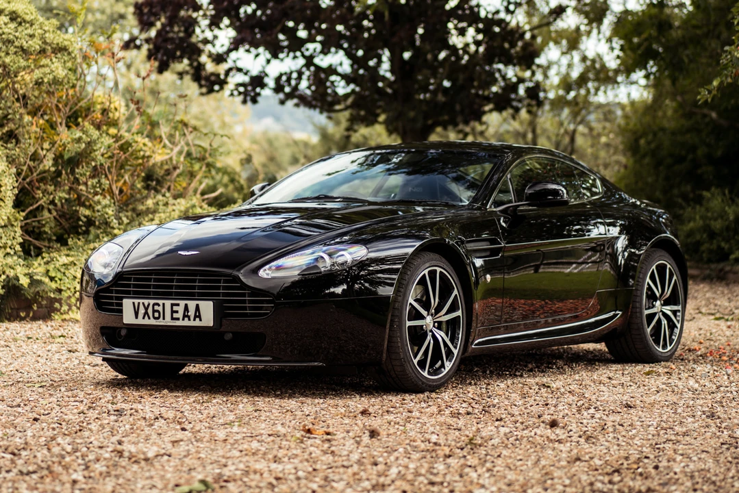 2011 Aston Martin V8 Vantage (2006-2017) - Image 2 of 31