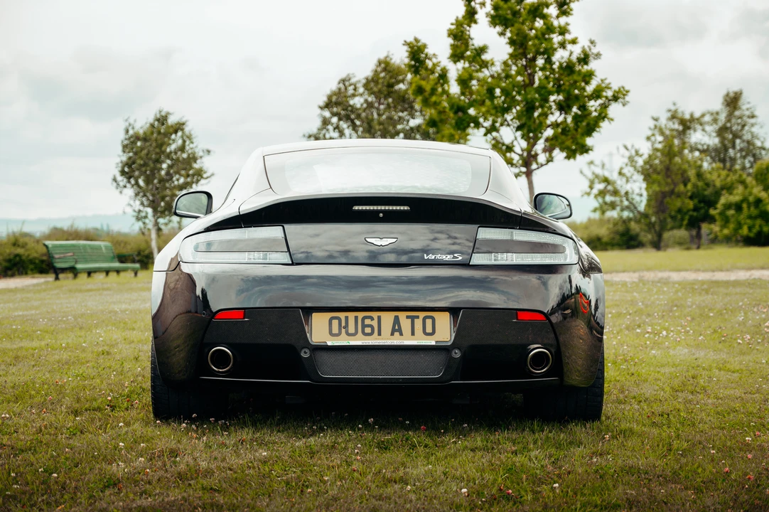 2011 Aston Martin V8 Vantage (2006-2017) - Image 7 of 31