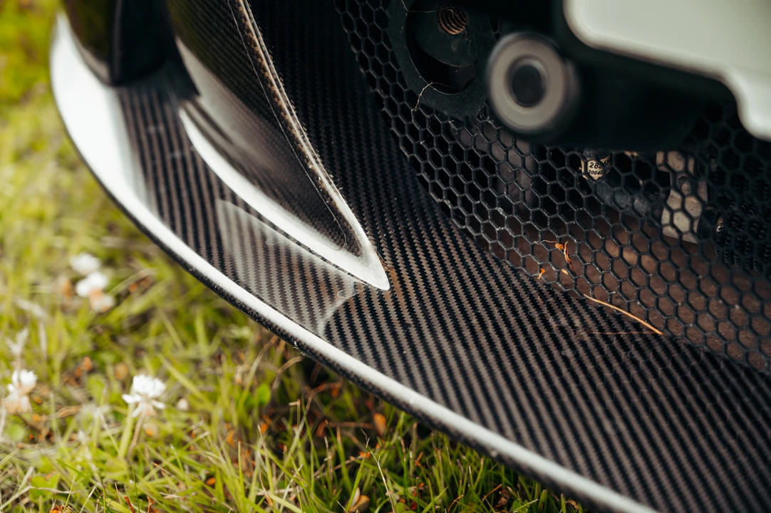 2011 Aston Martin V8 Vantage (2006-2017) - Image 28 of 31