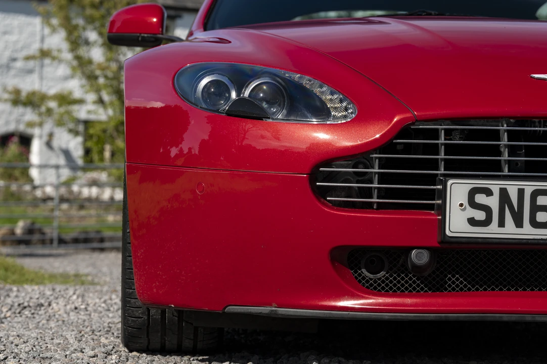 2010 Aston Martin V8 Vantage (2006-2017) - Image 25 of 31
