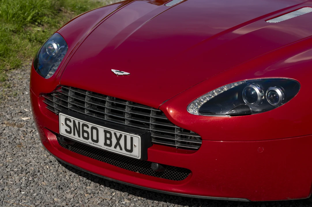 2010 Aston Martin V8 Vantage (2006-2017) - Image 27 of 31