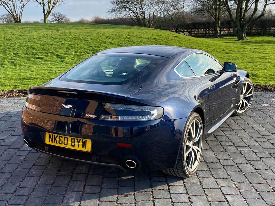 2011 Aston Martin V8 Vantage (2006-2017) - Image 14 of 31