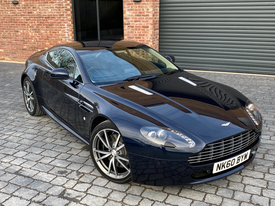 2011 Aston Martin V8 Vantage (2006-2017) - Image 23 of 31