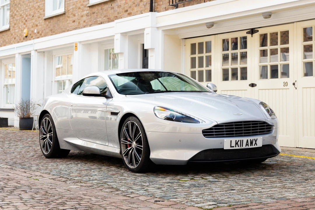 2011 Aston Martin Virage (2011-2012) - Image 2 of 31