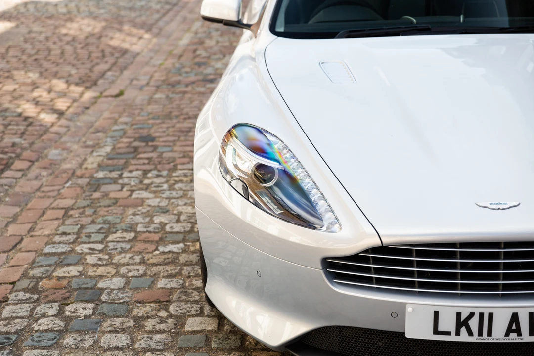 2011 Aston Martin Virage (2011-2012) - Image 19 of 31