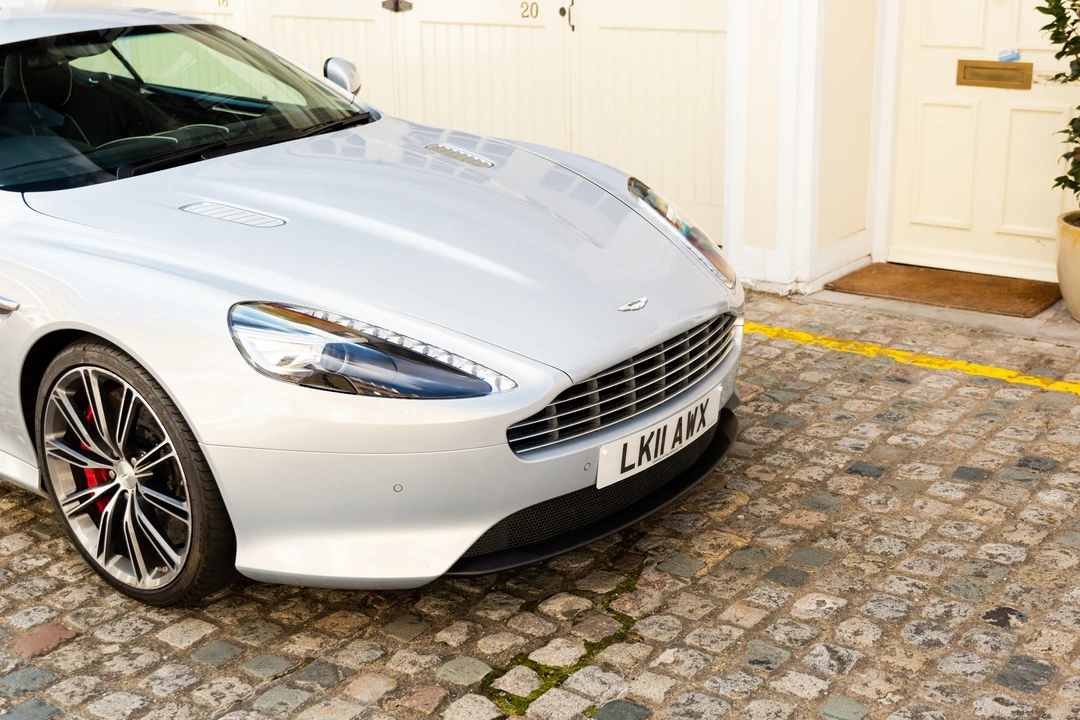2011 Aston Martin Virage (2011-2012) - Image 25 of 31