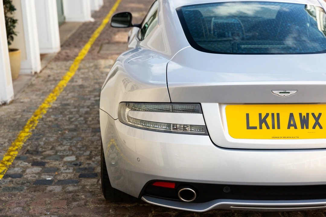 2011 Aston Martin Virage (2011-2012) - Image 30 of 31