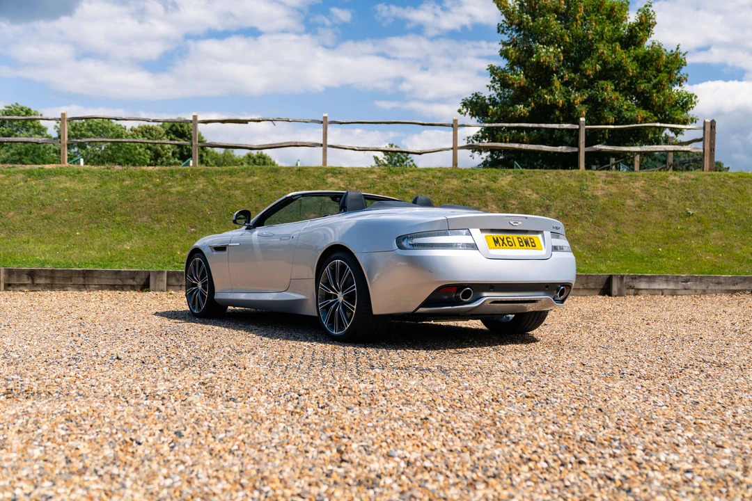 2011 Aston Martin Virage (2011-2012) - Image 16 of 31