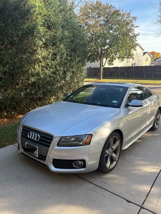 2011 Audi B8 A5 - Image 3 of 4