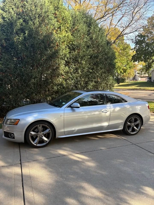 2011 Audi B8 A5 - Image 2 of 4