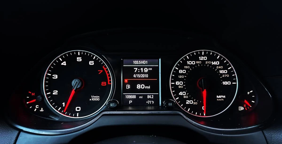 2011 Audi 8R Q5 - Image 13 of 18