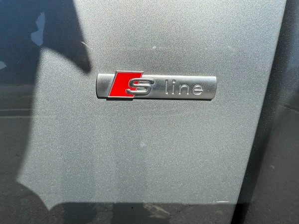 2011 Audi 8R Q5 - Image 7 of 21