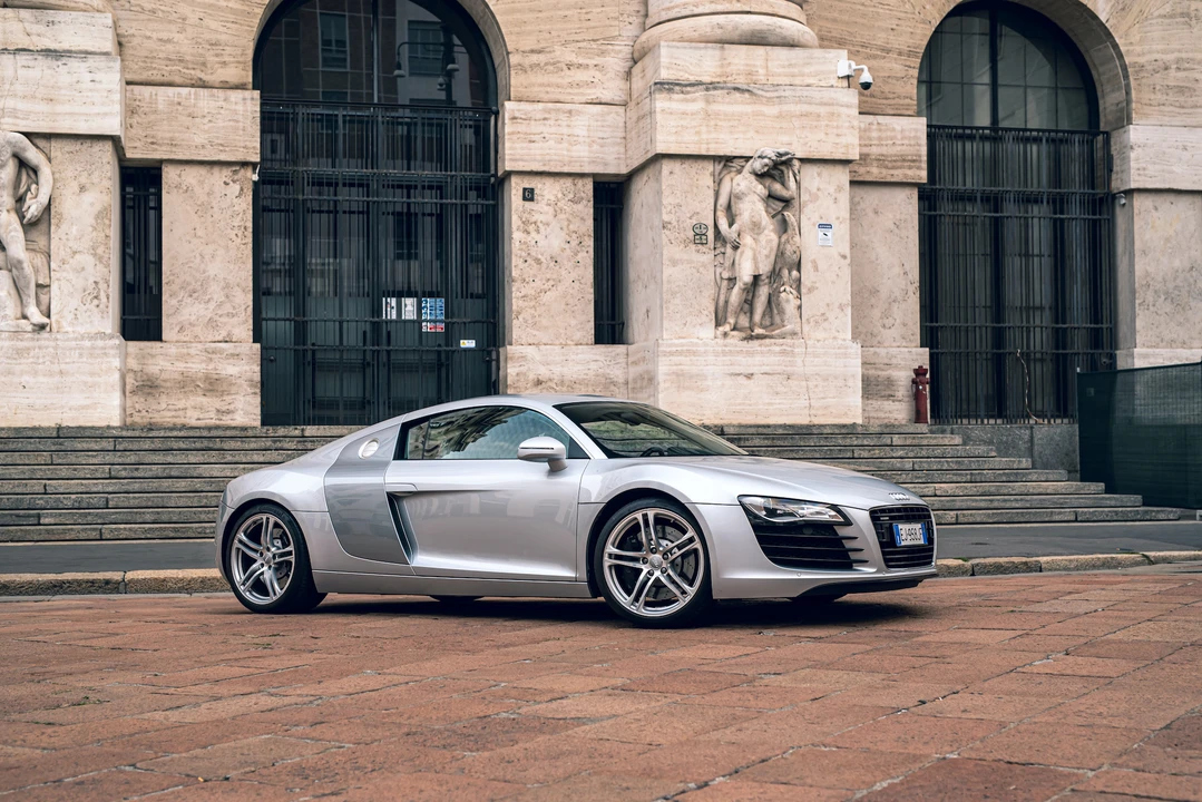 2011 Audi 42 R8 - Image 12 of 31