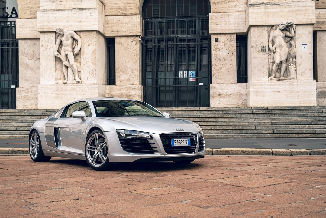 2011 Audi 42 R8 - Image 14 of 31