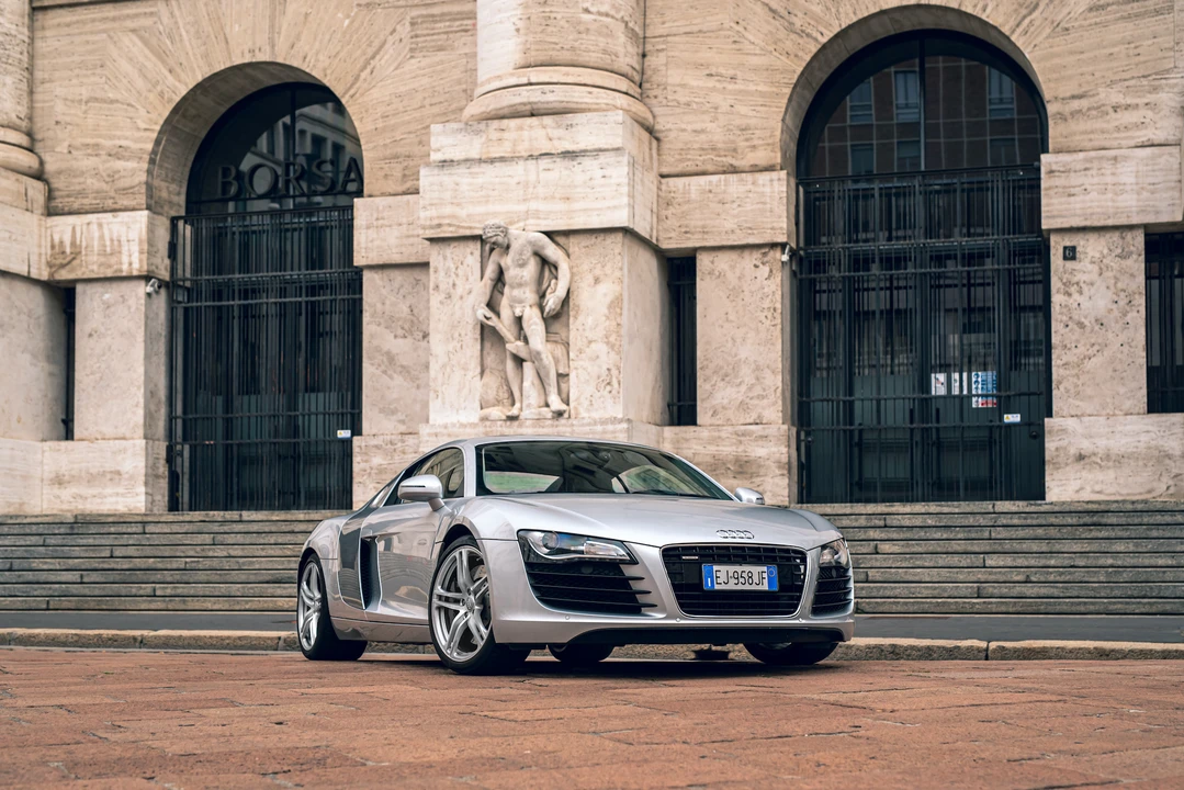 2011 Audi 42 R8 - Image 16 of 31