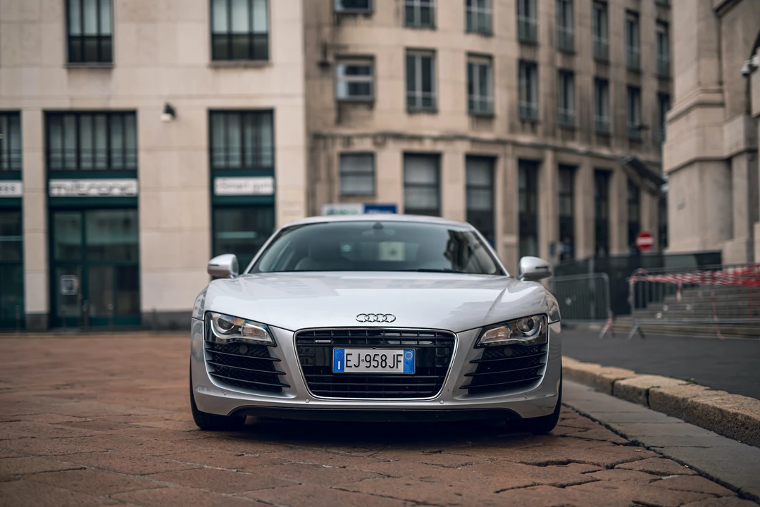 2011 Audi 42 R8 - Image 3 of 31