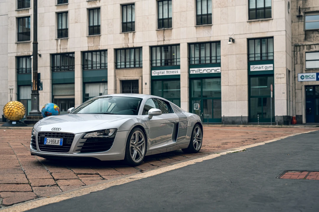 2011 Audi 42 R8 - Image 19 of 31