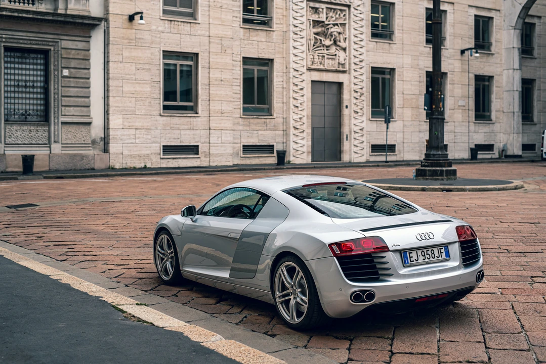 2011 Audi 42 R8 - Image 20 of 31