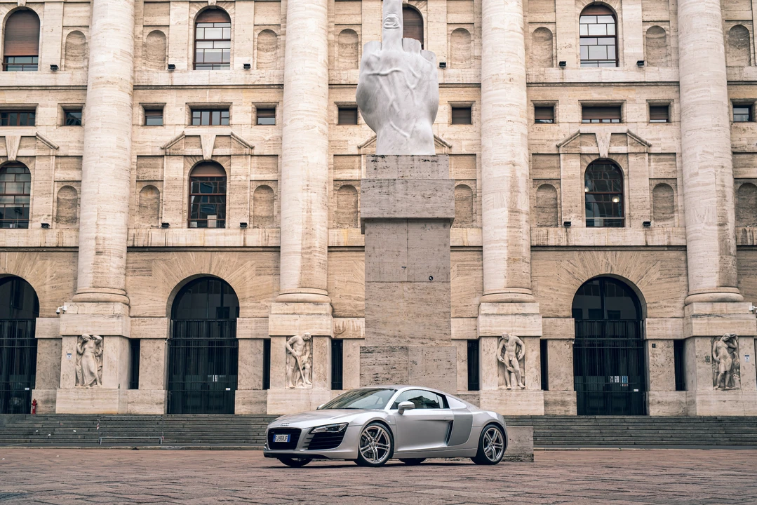2011 Audi 42 R8 - Image 23 of 31