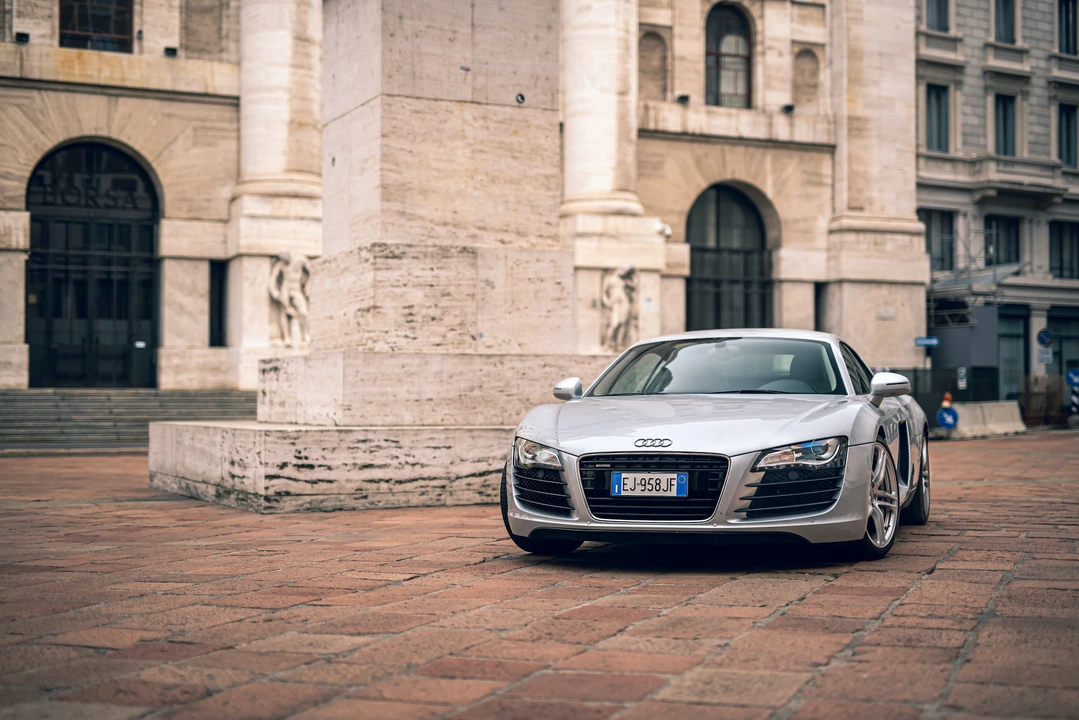 2011 Audi 42 R8 - Image 25 of 31