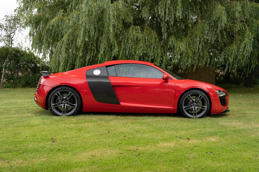 2011 Audi 42 R8 - Image 5 of 31
