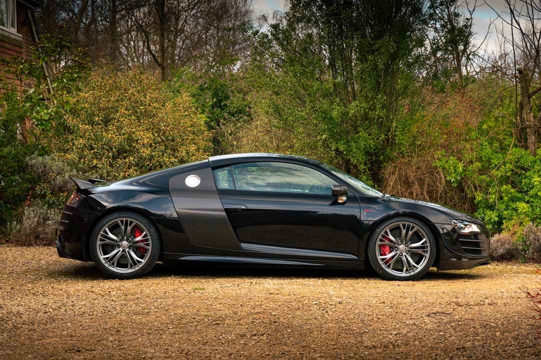 2011 Audi 42 R8 - Image 9 of 31