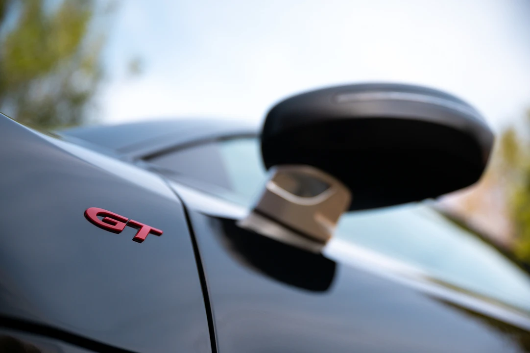 2011 Audi 42 R8 - Image 28 of 31