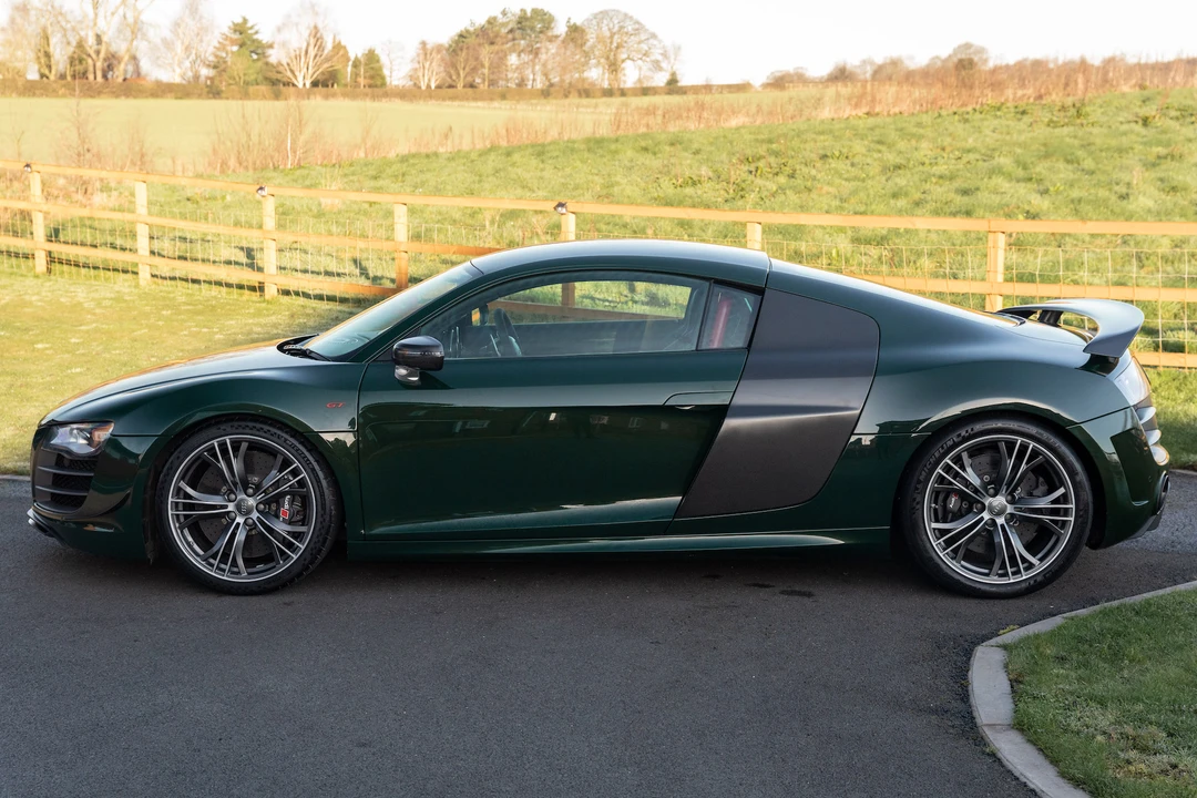 2011 Audi 42 R8 - Image 9 of 31