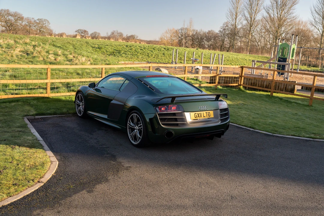 2011 Audi 42 R8 - Image 8 of 31