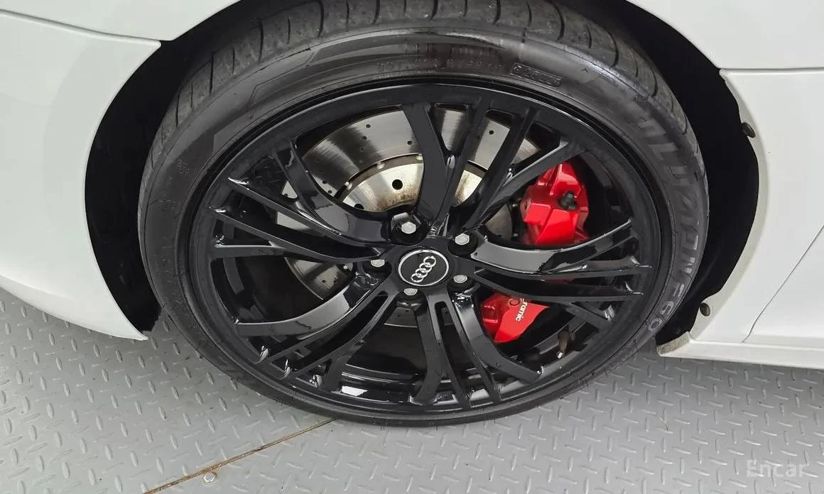 2011 Audi 42 R8 - Image 15 of 19