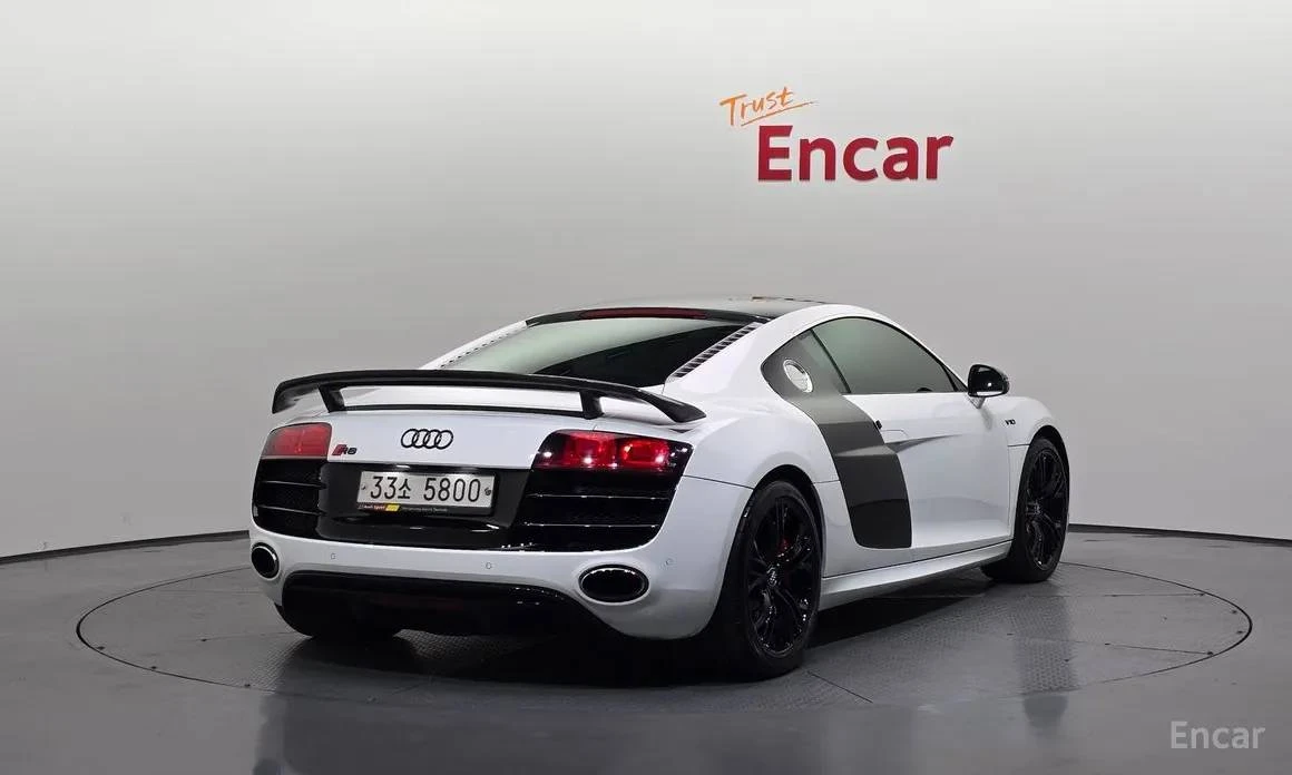 2011 Audi 42 R8 - Image 18 of 19