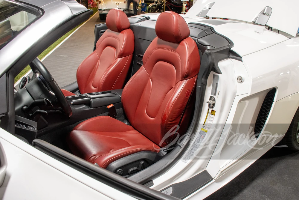 2011 Audi 42 R8 - Image 6 of 22