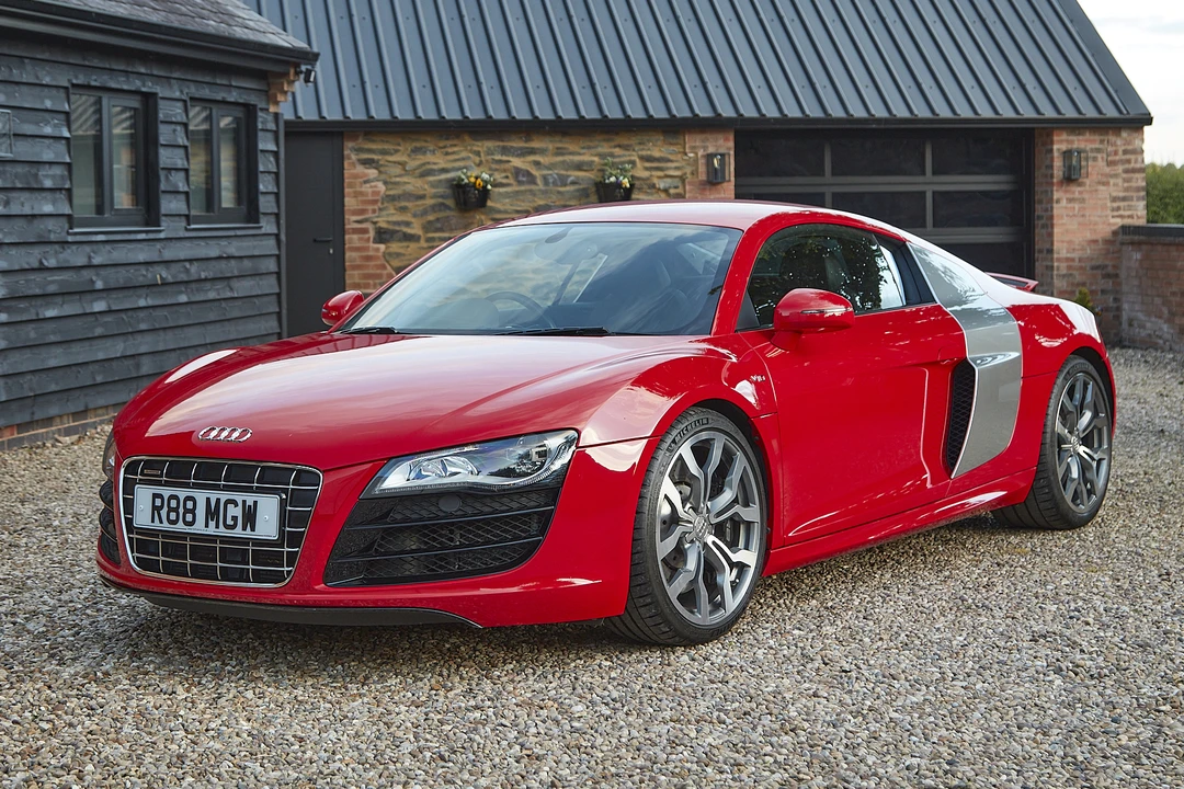 2011 Audi 42 R8 - Image 2 of 31