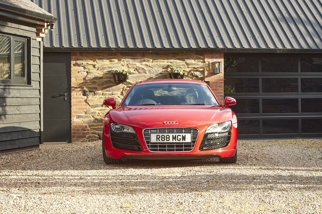 2011 Audi 42 R8 - Image 8 of 31