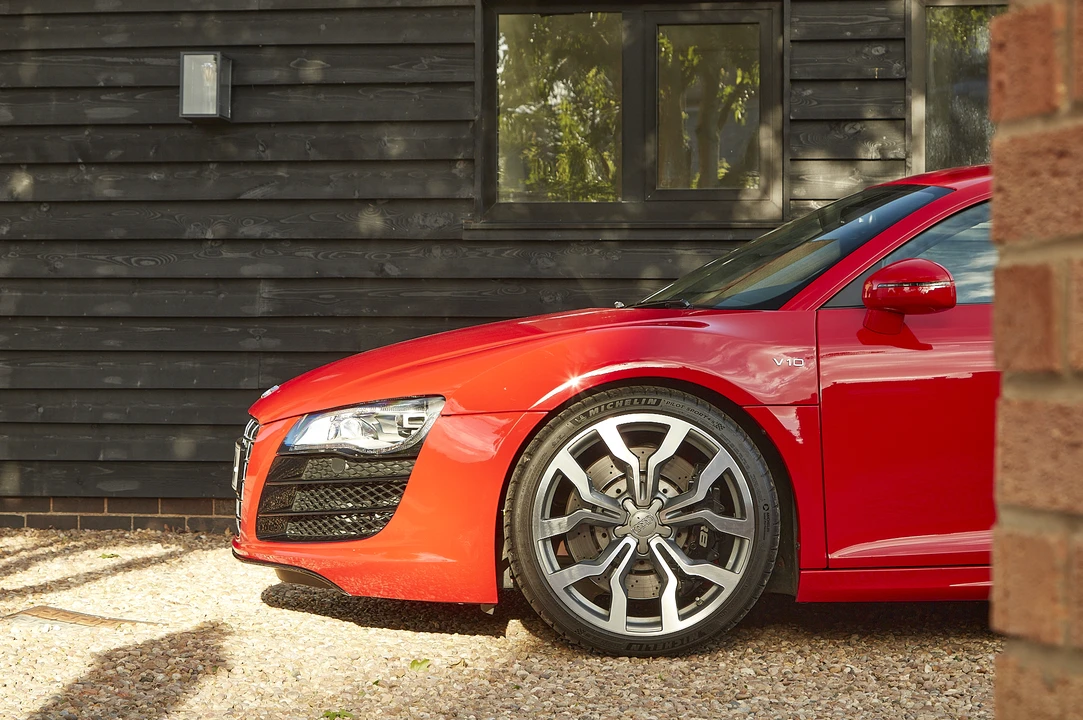 2011 Audi 42 R8 - Image 28 of 31