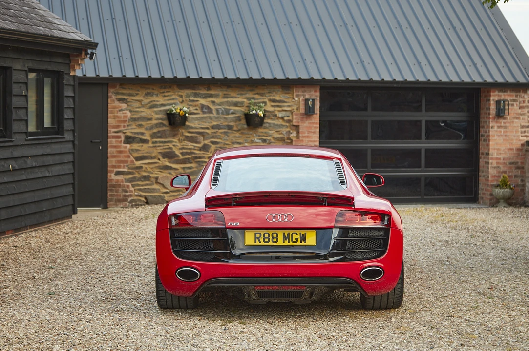 2011 Audi 42 R8 - Image 4 of 31