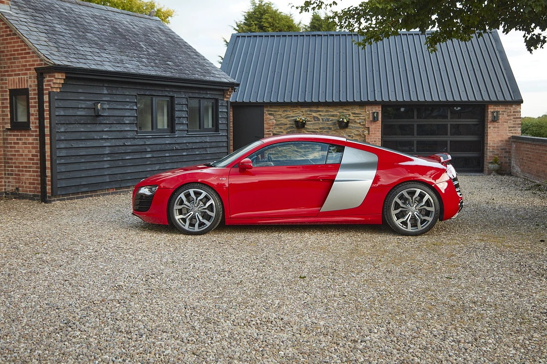 2011 Audi 42 R8 - Image 25 of 31