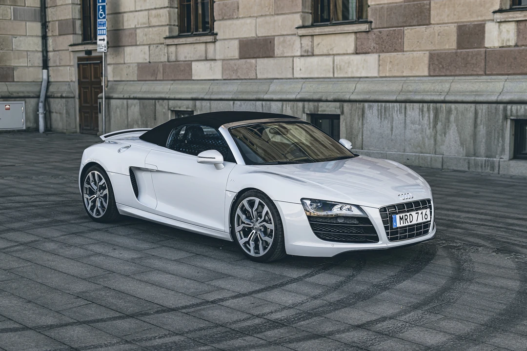 2011 Audi 42 R8 - Image 11 of 31