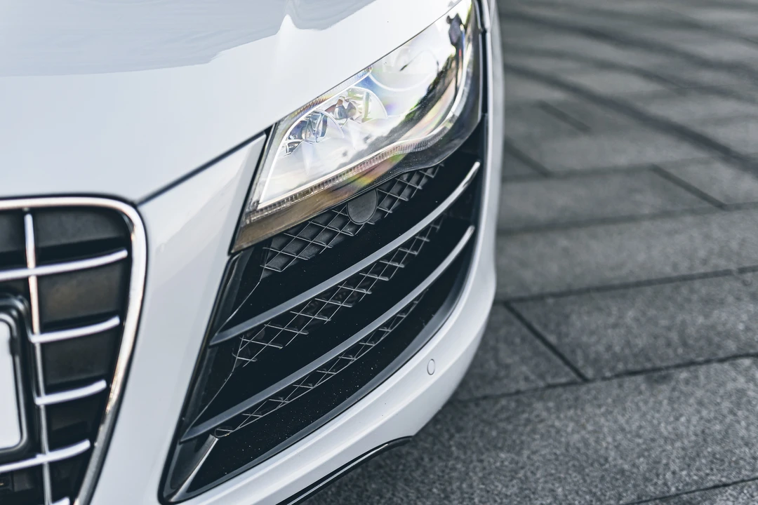 2011 Audi 42 R8 - Image 16 of 31