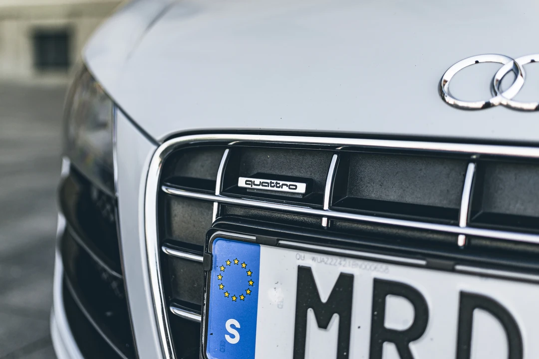 2011 Audi 42 R8 - Image 18 of 31