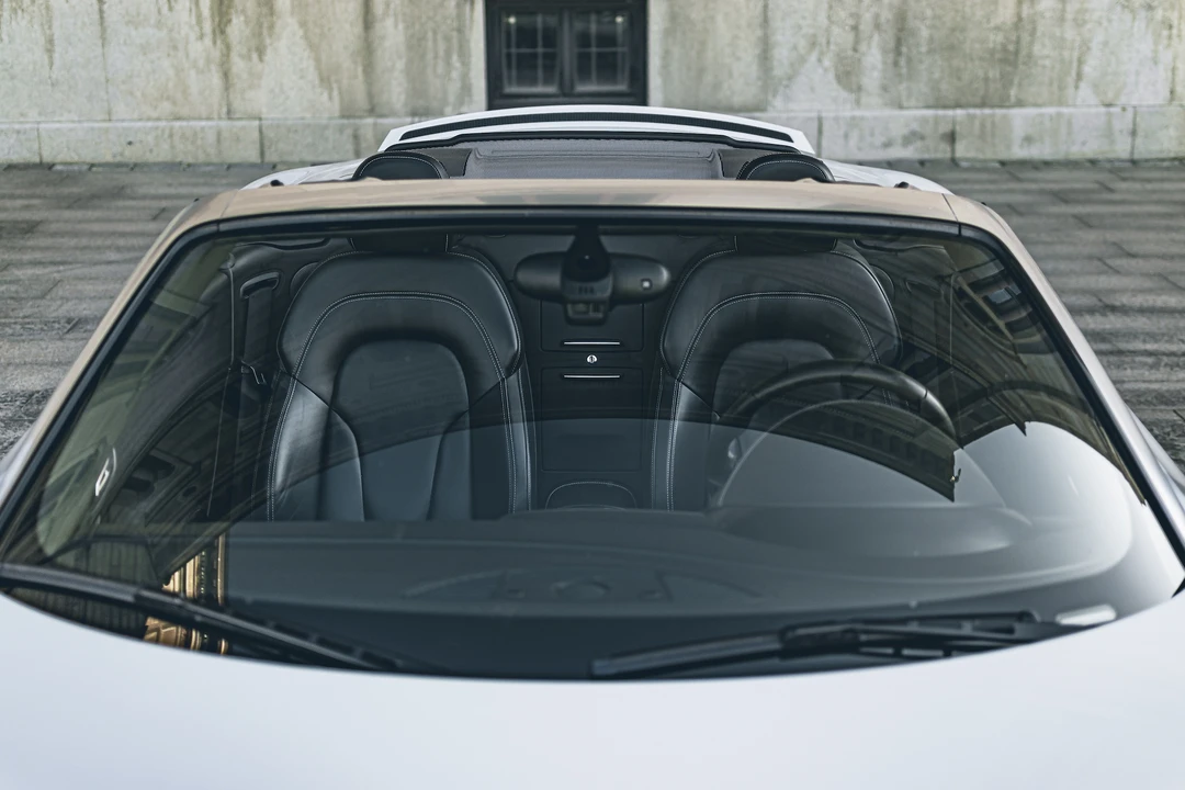 2011 Audi 42 R8 - Image 19 of 31