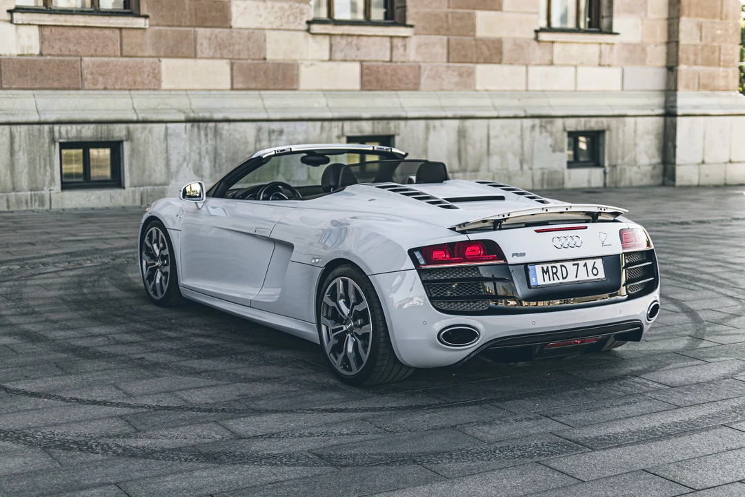 2011 Audi 42 R8 - Image 5 of 31