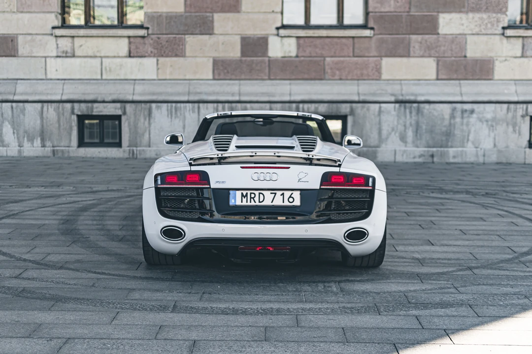 2011 Audi 42 R8 - Image 6 of 31