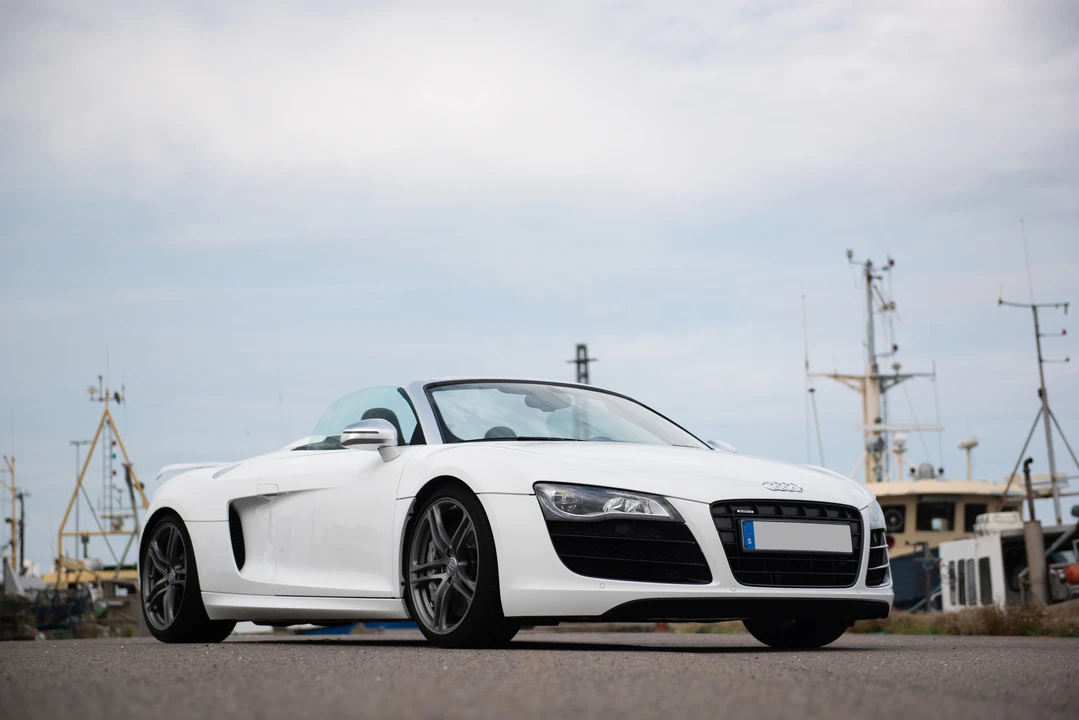 2011 Audi 42 R8 - Image 10 of 31