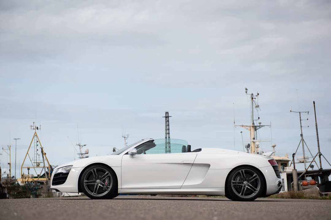2011 Audi 42 R8 - Image 5 of 31